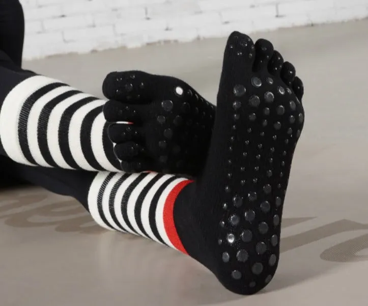 1-Pack Mid-calf Five-toed Sport Socks for Women