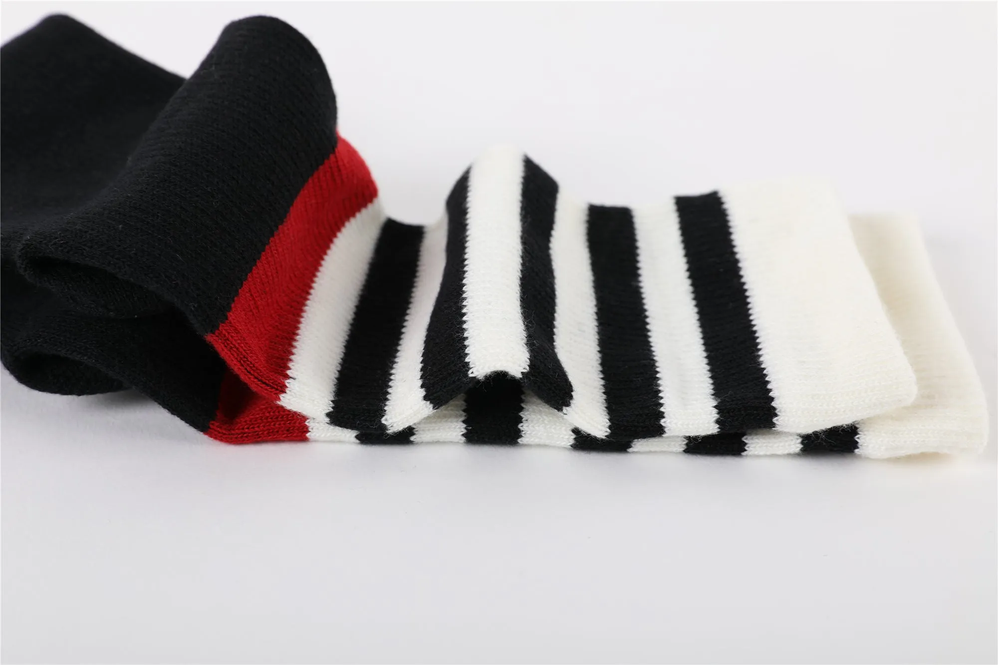 1-Pack Mid-calf Five-toed Sport Socks for Women