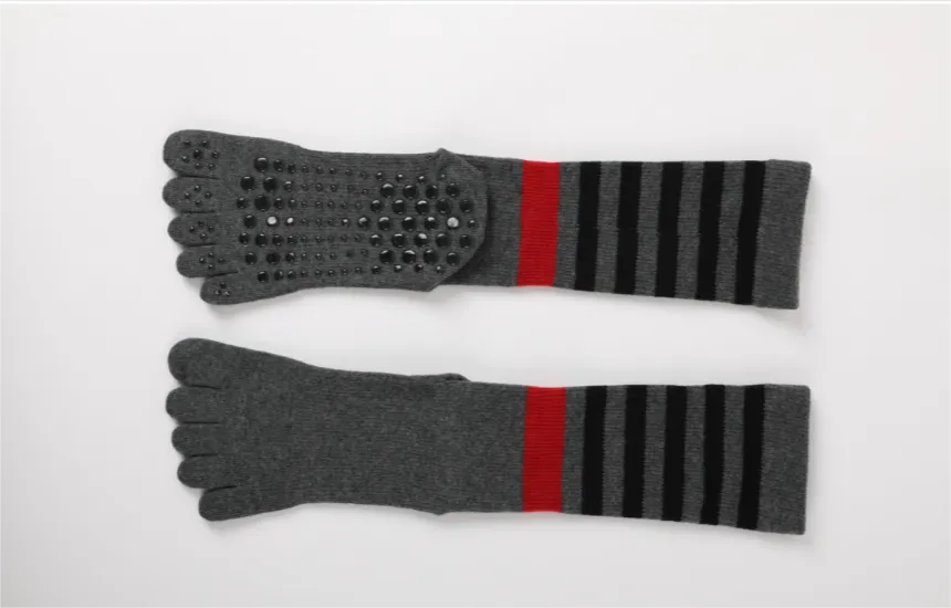 1-Pack Mid-calf Five-toed Sport Socks for Women