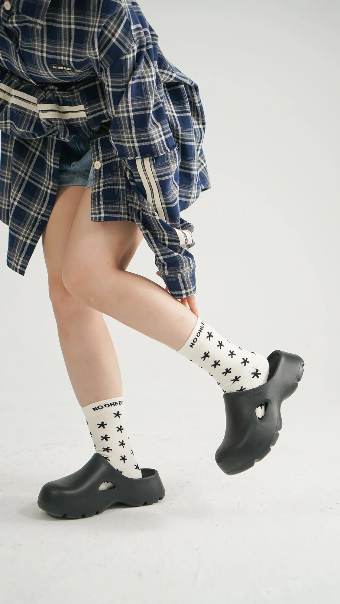 Dark Color Star Jacquard High Socks