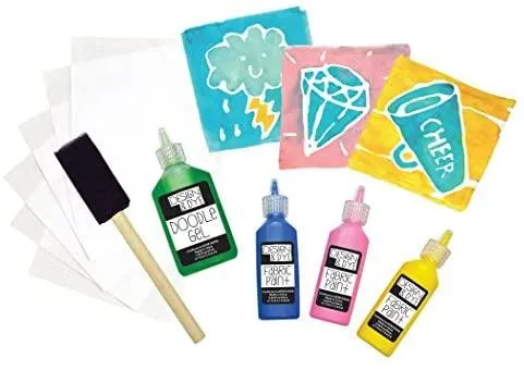 KLUTZ - Design & Dye - With No-Heat Batik (Book and Craft Kit)
