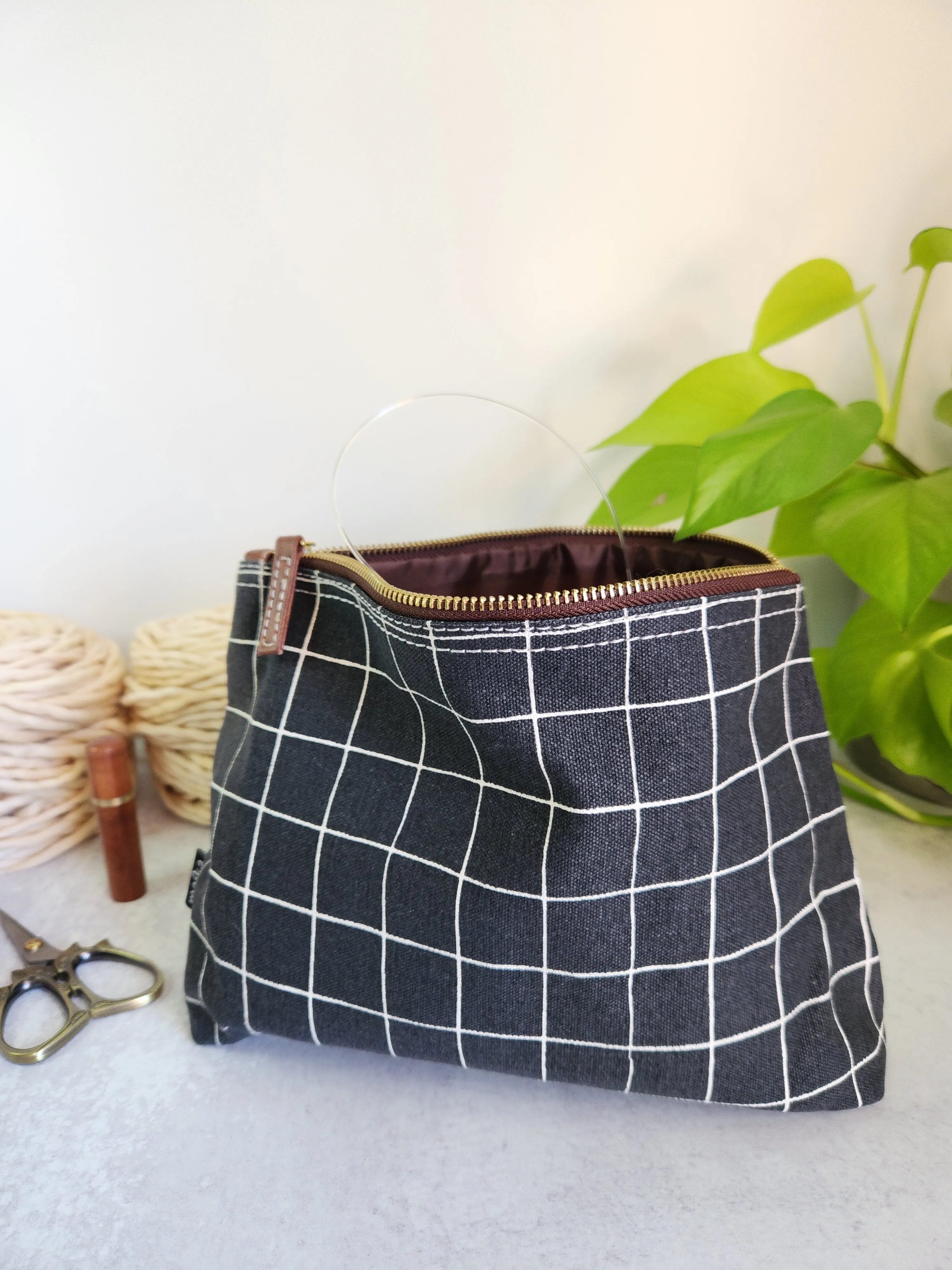 Knitting Project Bag, Large Zipper Pouch, Belvedere