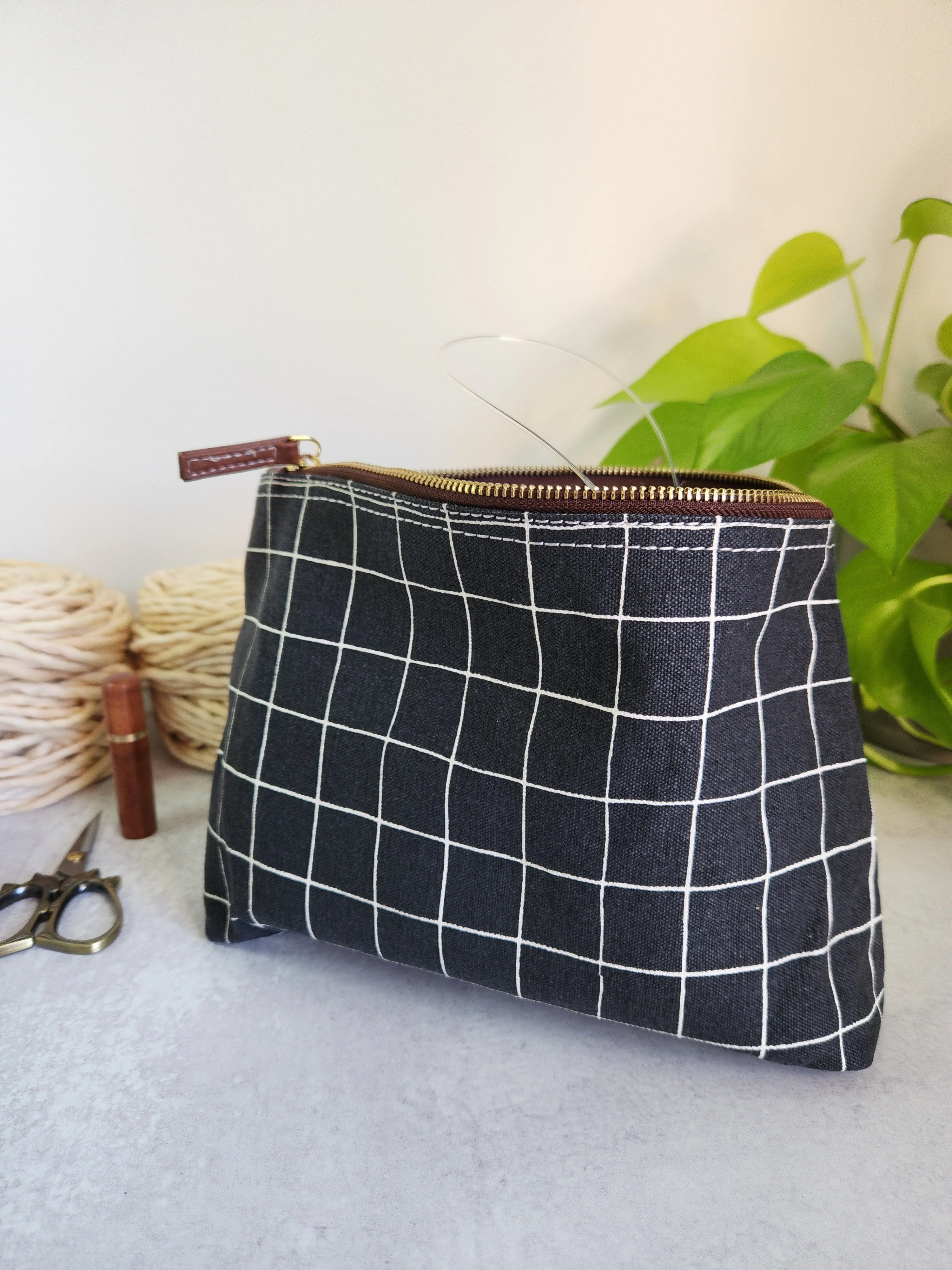 Knitting Project Bag, Large Zipper Pouch, Belvedere