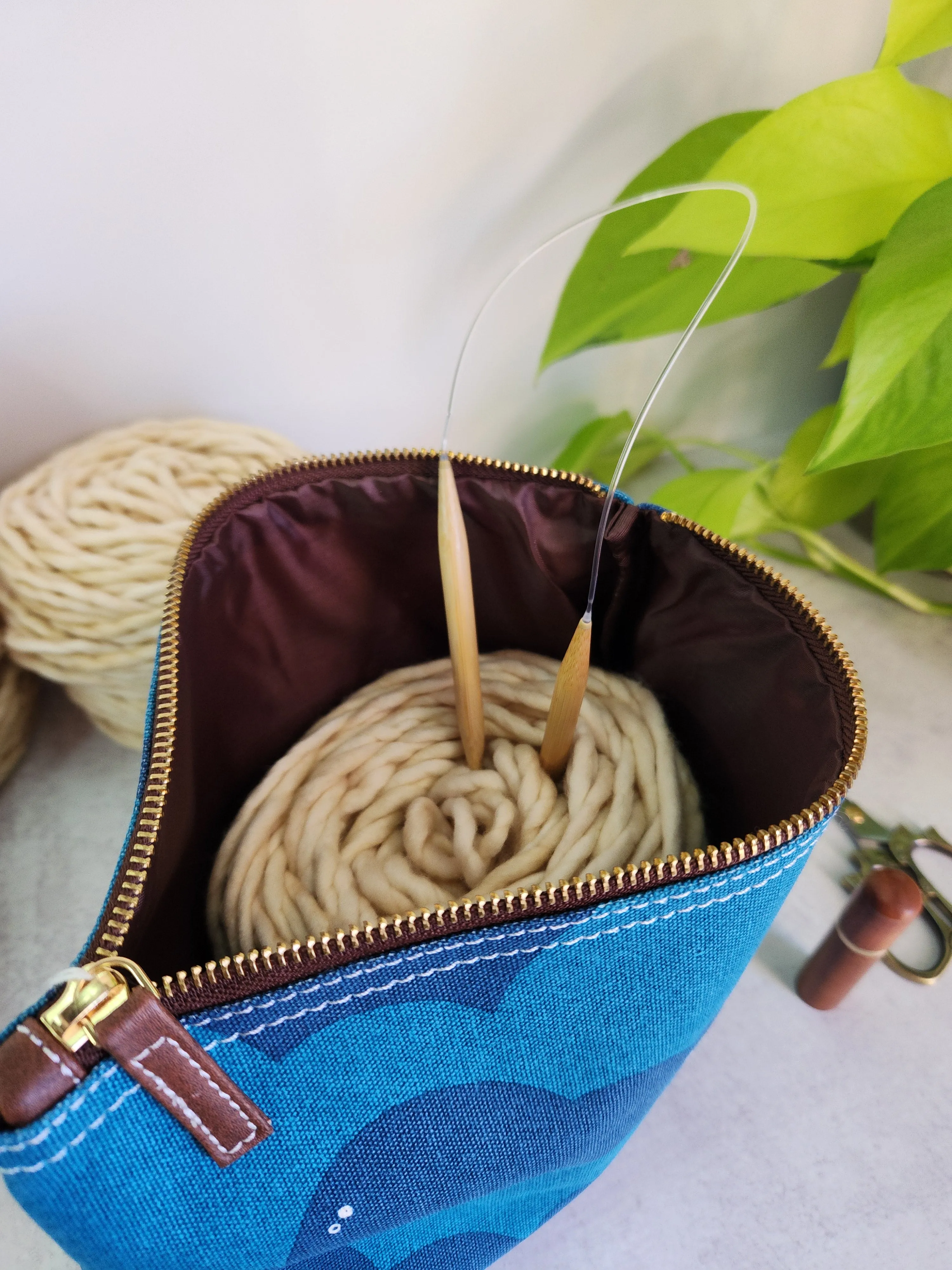 Knitting Project Bag, Large Zipper Pouch, Plaka