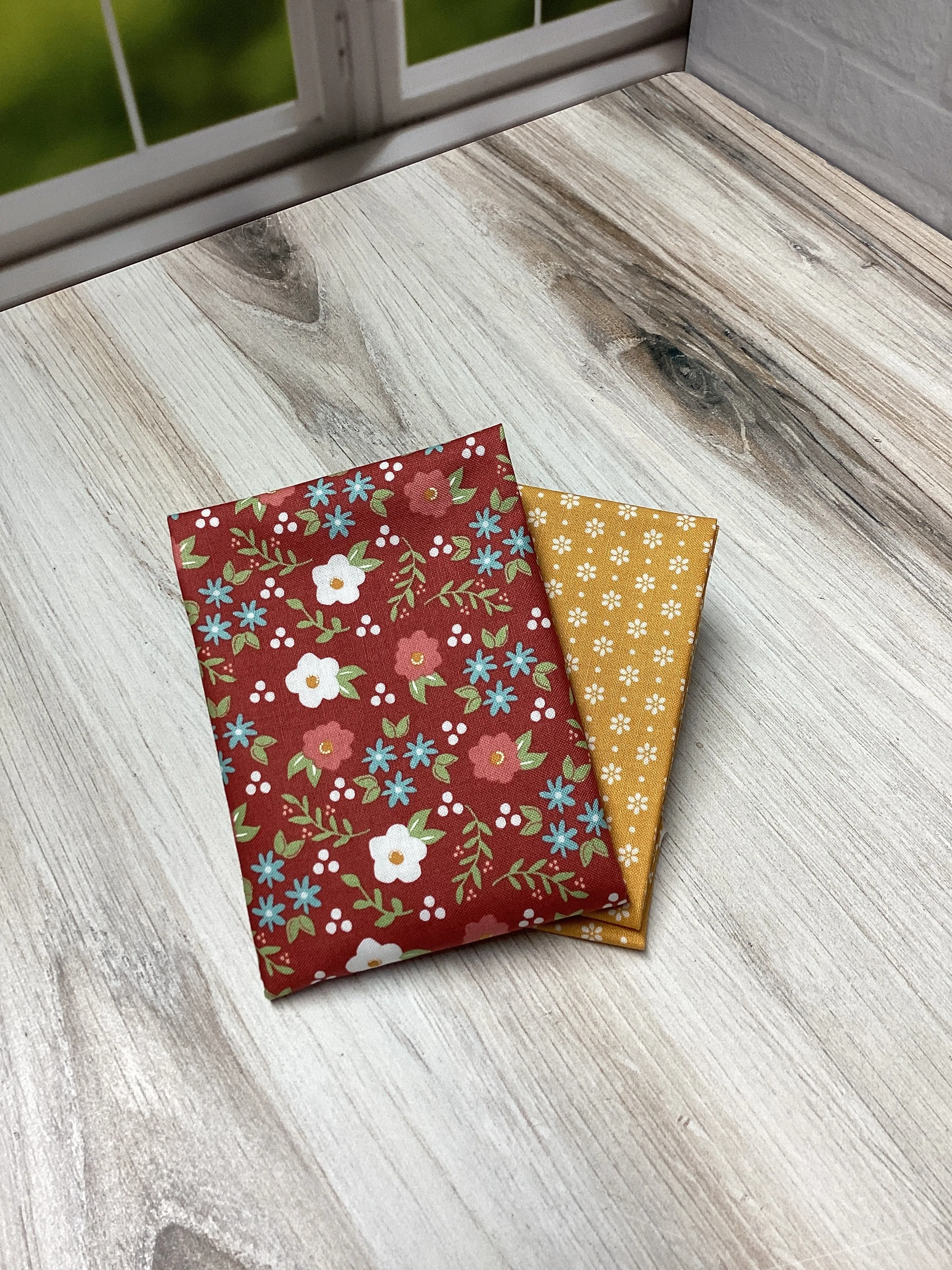Mini Macaroon Pouch Kit