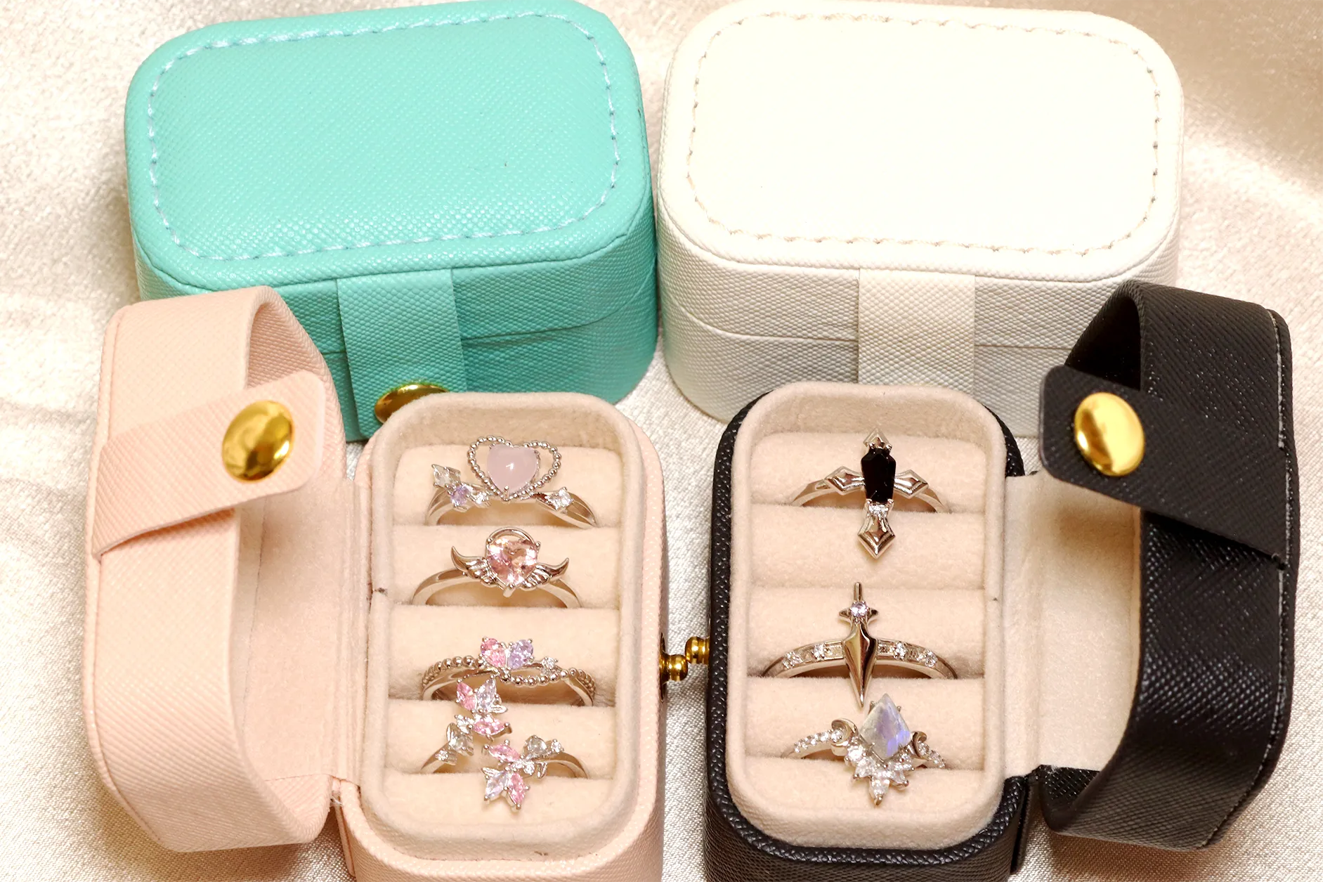 Rings & Studs Case