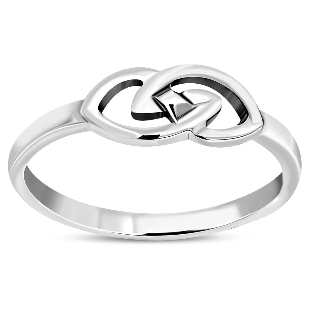 Simple delicate Celtic Knot Silver Ring